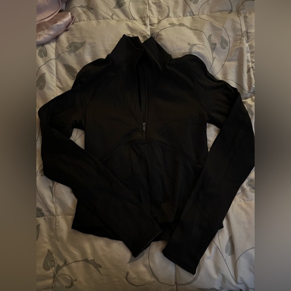 Lululemon half zip - Picture 1 of 2